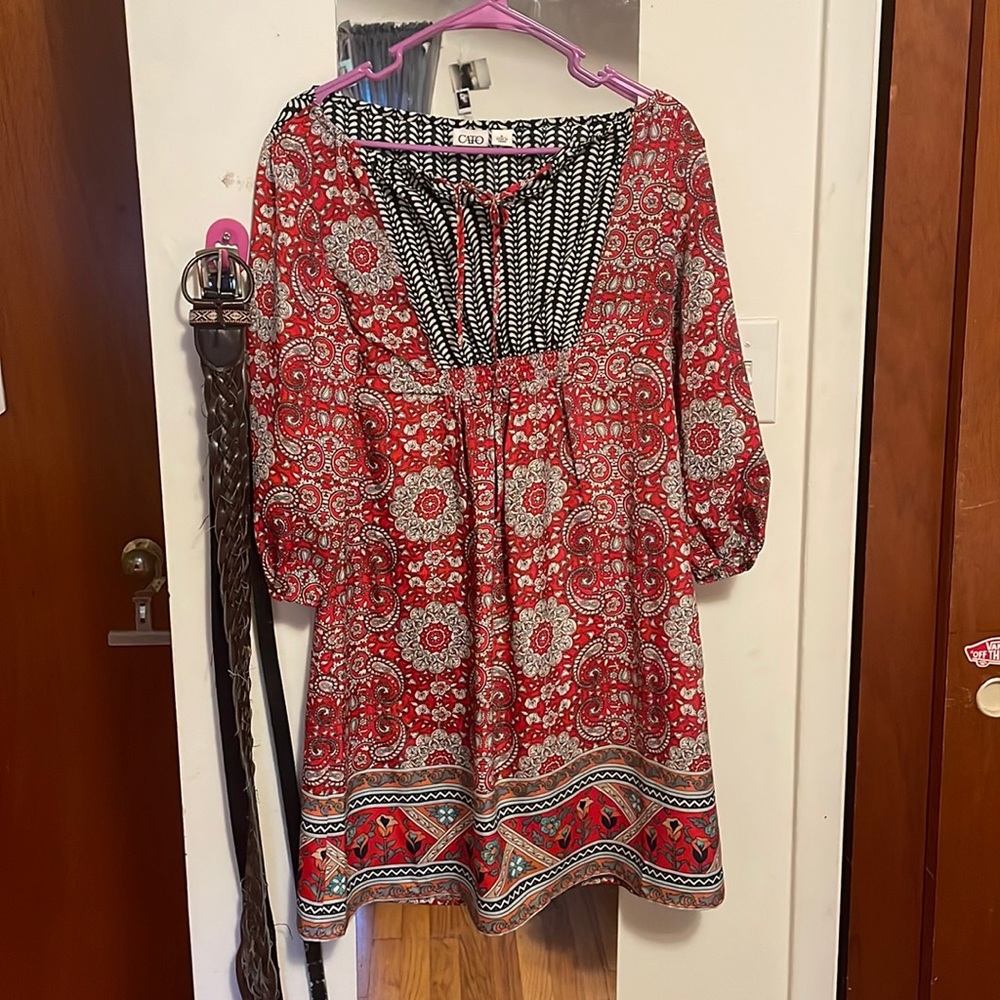 Size small, fits knee/above knee level
